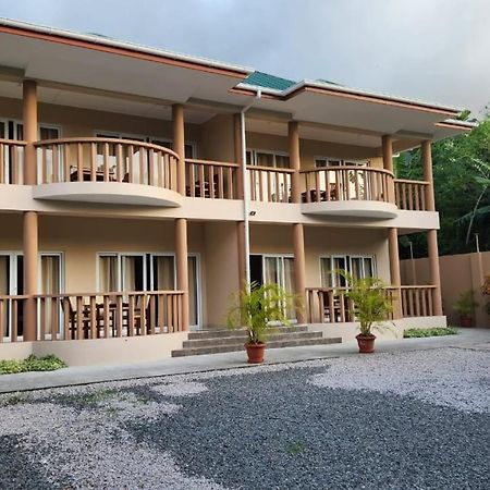 Green Self-Catering Apartment Beau Vallon  Zewnętrze zdjęcie